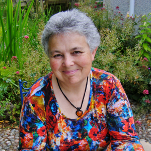 VEE WALKER